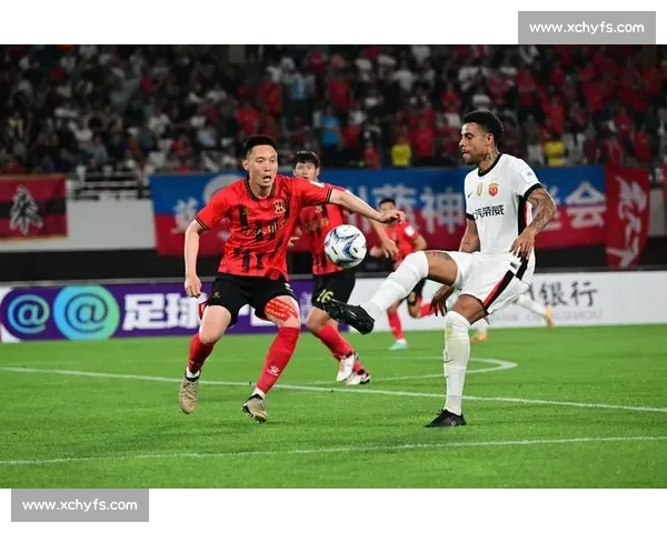 上海海港对阵悉尼焦点之战技战术前瞻关键球员状态与比赛看点全解析